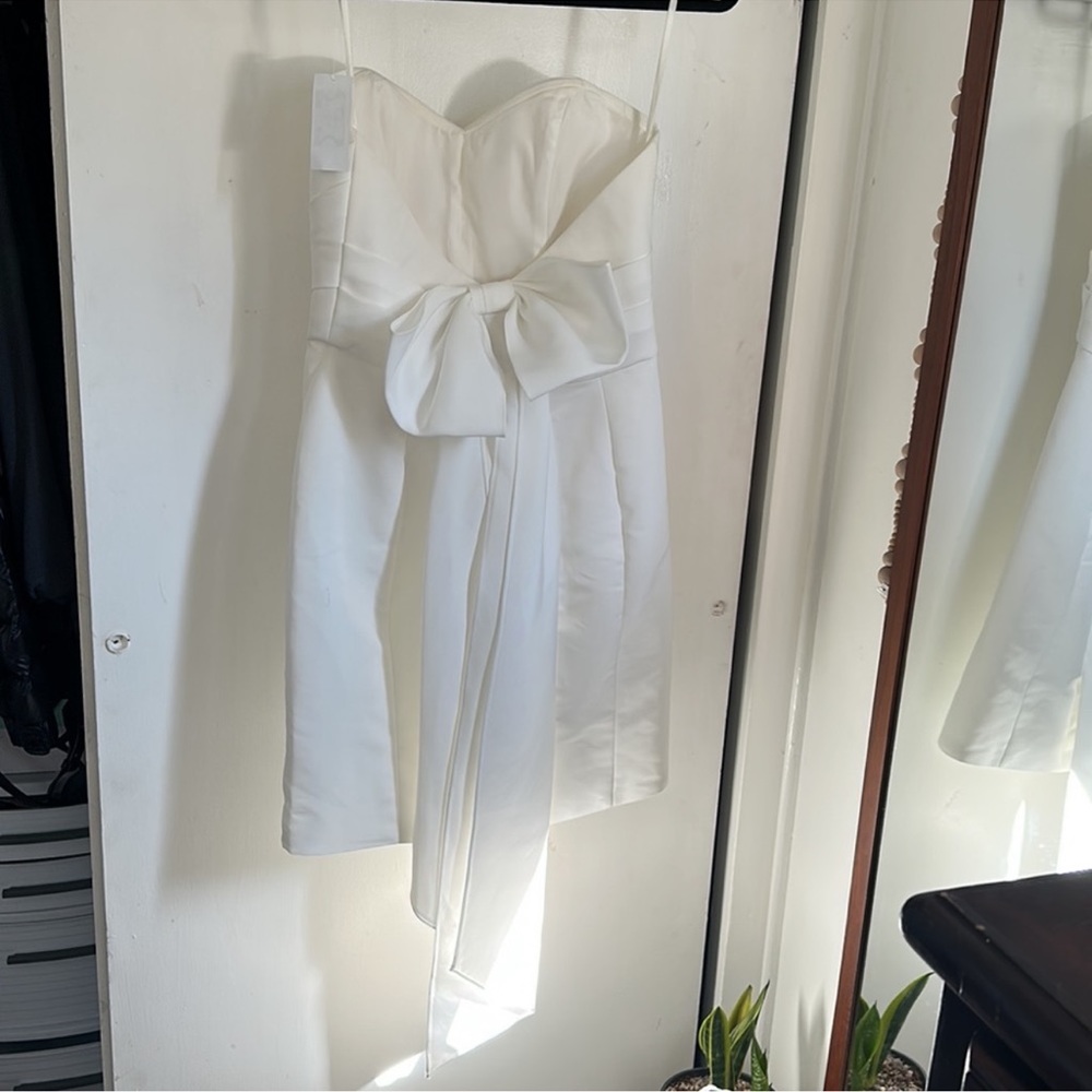 AMSALE bow back strapless bridal dress FINAL PRICE NO OFFERS - Picture 7 of 11